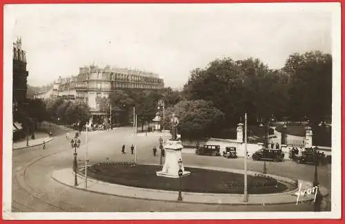 [Ansichtskarte] Côte d'Or ( 21 ) Dijon : Place Darcy /
Frankreich. 