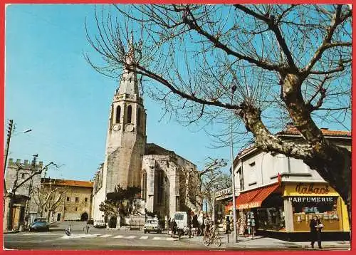 [Ansichtskarte] France - Vaucluse ( 84 ) Avignon : Montfavet l' église - Tabac, Journaux /
Frankreich : Kirche & Tabak, Zeitungen. 