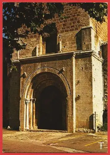 [Ansichtskarte] France - Hérault ( 34 ) St-Guilhem-le-Désert : Portail de l'Abbatiale  /
Frankreich : Das Portal der Abteikirche. 