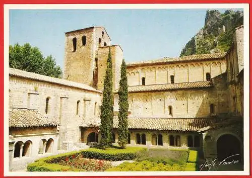 [Ansichtskarte] France - Hérault ( 34 ) St-Guilhem-le-Désert : Cloître de l'Abbatiale  /
Frankreich : Kloster der Abteikirche. 