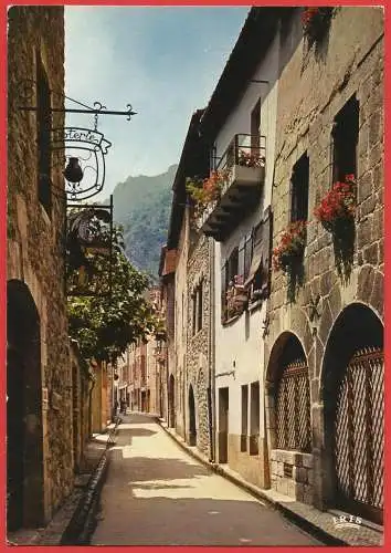 [Ansichtskarte] Frankreich - Pyrénées Orientales ( 66 ) Villefranche de Conflent : Die Strasse Saint-Jean. 