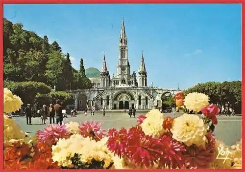 [Ansichtskarte] France - Hautes-Pyrénées ( 65 ) Lourdes :  la Basilique. 