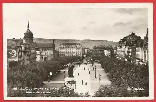 [Ansichtskarte] Frankreich - Puy-de-Dôme ( 63 ) Clermont-Ferrand : Platz de Jaude. 