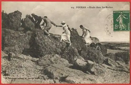 [Ansichtskarte] Frankreich - Charente-Maritime ( 17 ) Fouras : In den Felsen. 