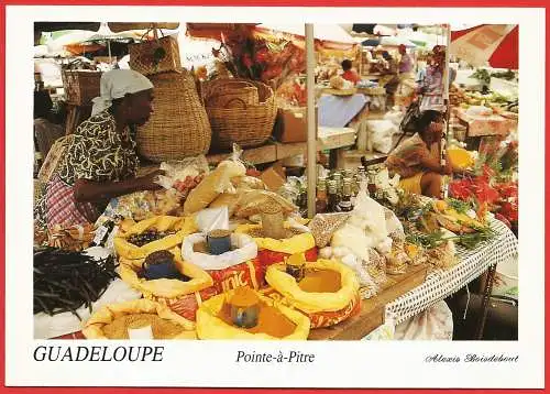 [Ansichtskarte] Frankreich - Guadeloupe : Der Gewürzmarkt in Pointe-à-Pître. 