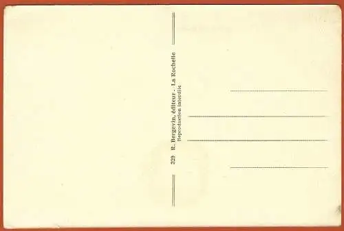 [Ansichtskarte] Frankreich - Vendée (85) Fontenay-le-Comte : Marktplatz und Kirche Unserer Lieben Frau. 