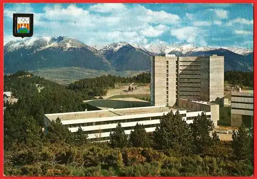 [Ansichtskarte] Frankreich ( Pyrénées - Orientales - 66 ) Font-Romeu : Das Vorolympisches Zentrum und Sportgymnasium. 