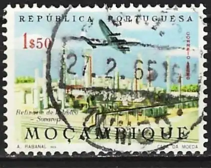 Mocambique 1963 - Mi 486 - YT Pa 30 - Flugzeug und Ölraffinerie