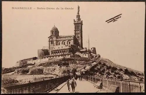 [Echtfotokarte schwarz/weiß] Marseille in Frankreich, Notre-Dame de la Garde. 