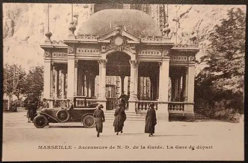 [Echtfotokarte schwarz/weiß] Marseille in Frankreich, Ascenseurs de N.-D. de la Garde, La Gare de départ. 