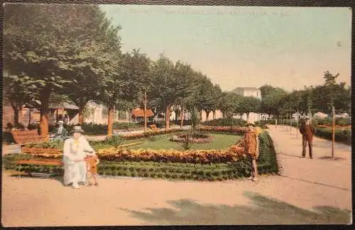 [Echtfotokarte farbig] Royan in Frankreich, Les Jardine du Square Botton. - LL. 