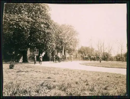 Foto 1. WK Soldaten Quartier Dorf Ostfront 1915 Beschreibung Rückseite  11x9cm