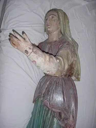 "AVE MARIA" - Holzfiguren