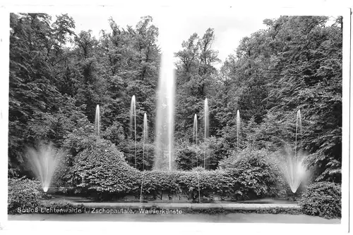 [Ansichtskarte] Schloßgatstätte Lichtenwalde / Schloß Lichtenwalde i. Zschopautale Wasserkünste  - gelaufen mit Text auf der Rückseite und gestempelter Briefmarke - siehe Scan. 