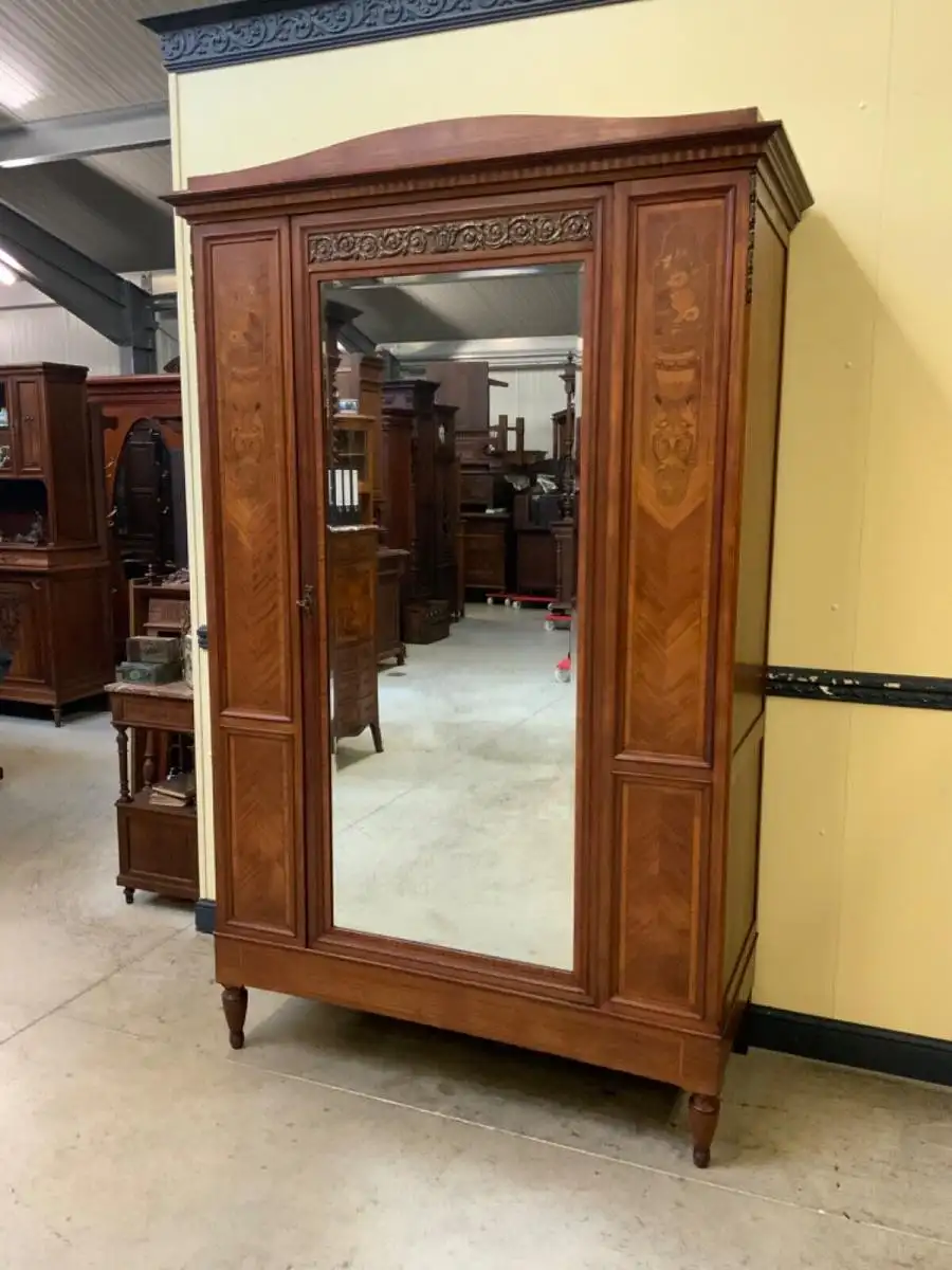 Antiker Jugendstil Wäscheschrank, Kleiderschrank,    - Lieferung möglich! 2