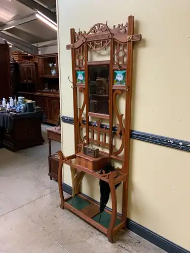 Antike Jugendstil Garderobe mit Jugendstil Fliesen - Lieferung möglich!