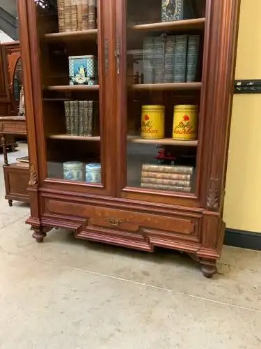 Antiker sensationeller Jugendstil Bücherschrank, Vitrine - Lieferung möglich!