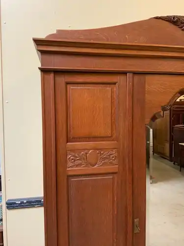 Antiker Art Deco Kleiderschrank - Traumhaft   - Lieferung möglich!