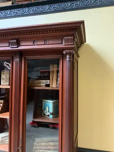 Antiker imposanter Neorenaissance Bücherschrank XXL, Vitrine - Lieferung mögl.!