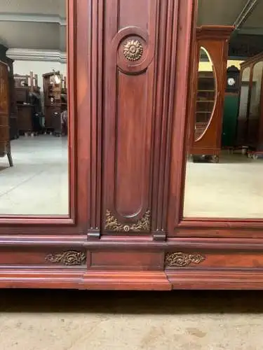 Antiker Jugendstil Geschirrschrank, Wäscheschrank, Bronze - Lieferung möglich!