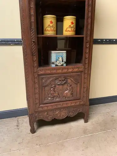 Antiker bretonischer Vitrine, Bücherschrank - traumhaft schön - Lieferung mögl.