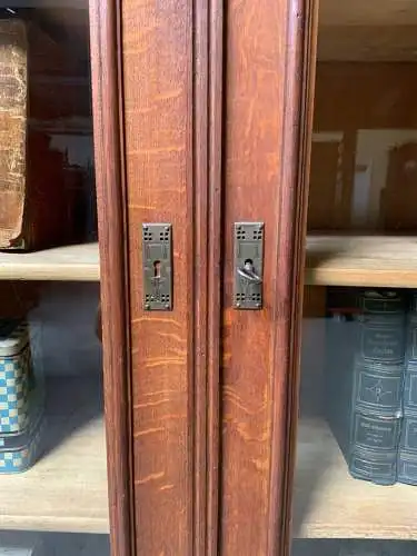 Antiker monumentaler Jugendstil Bücherschrank, Buffet,   - Lieferung möglich!