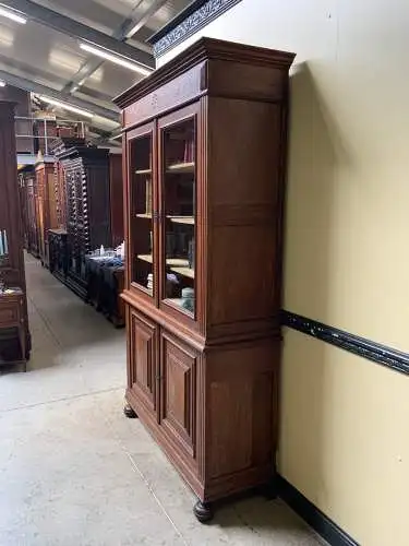 Antiker monumentaler Jugendstil Bücherschrank, Buffet,   - Lieferung möglich!