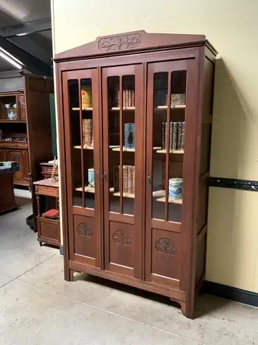 Antiker Jugendstil Bücherschrank, Vitrine - Traumhaft - Lieferung möglich!