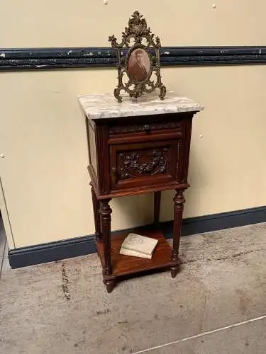 Antiker Jugendstil Nachtschrank, Vertiko   - Lieferung möglich!