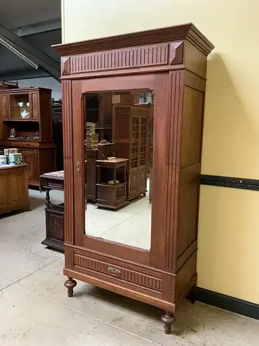 Antiker Jugendstil Wäscheschrank, Traumhaft   - Lieferung möglich!