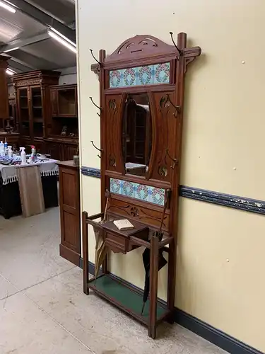 Antike Jugendstil Garderobe mit Jugendstil Fliesen, - Lieferung möglich!