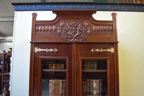 Antike imposante Jugendstil Vitrine, Bücherschrank Art Nouveau Lieferung möglich