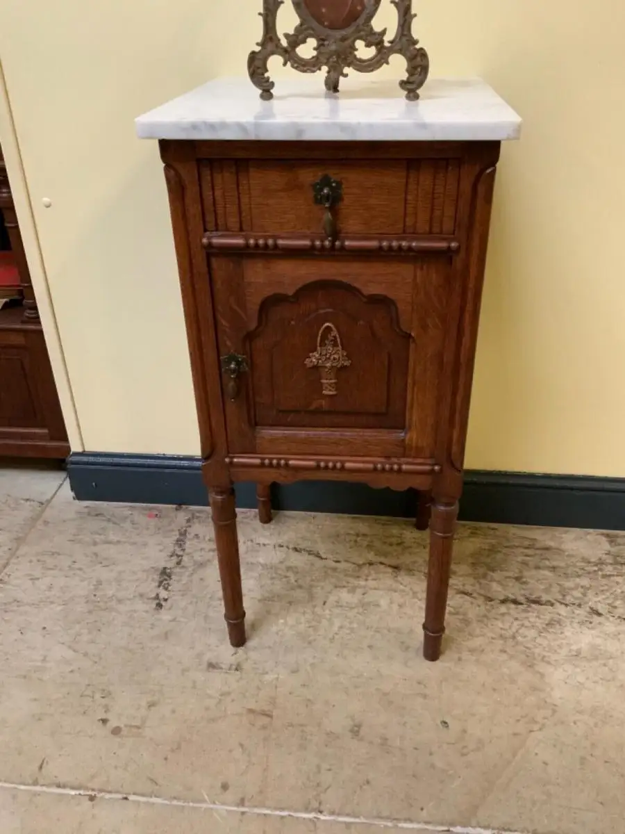 Antiker Jugendstil Nachtschrank, Vertiko -Lieferung möglich! 1