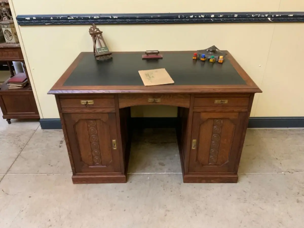 Antiker Jugendstil Schreibtisch,  - traumhaft - Lieferung möglich! 0