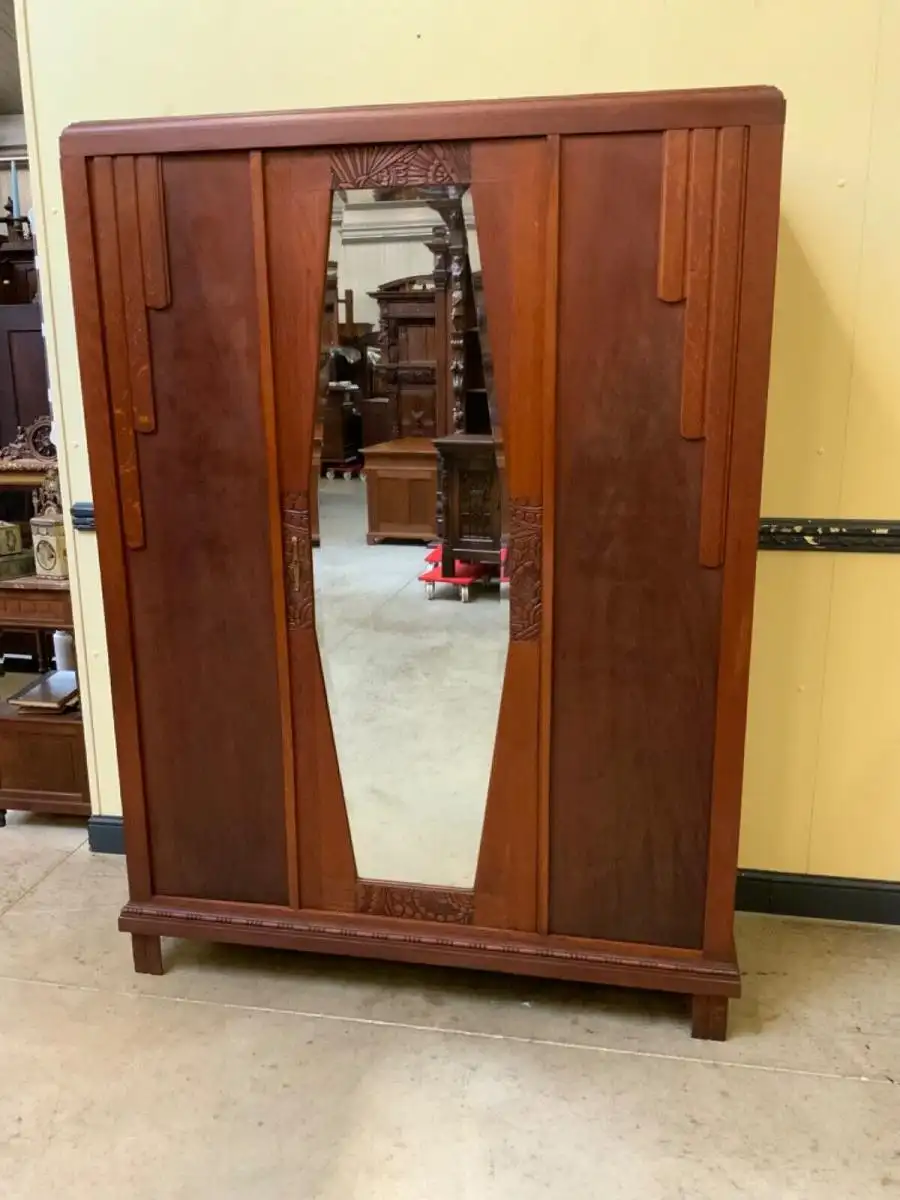 Antiker Art Deco Kleiderschrank - Traumhaft   - Lieferung möglich! 0