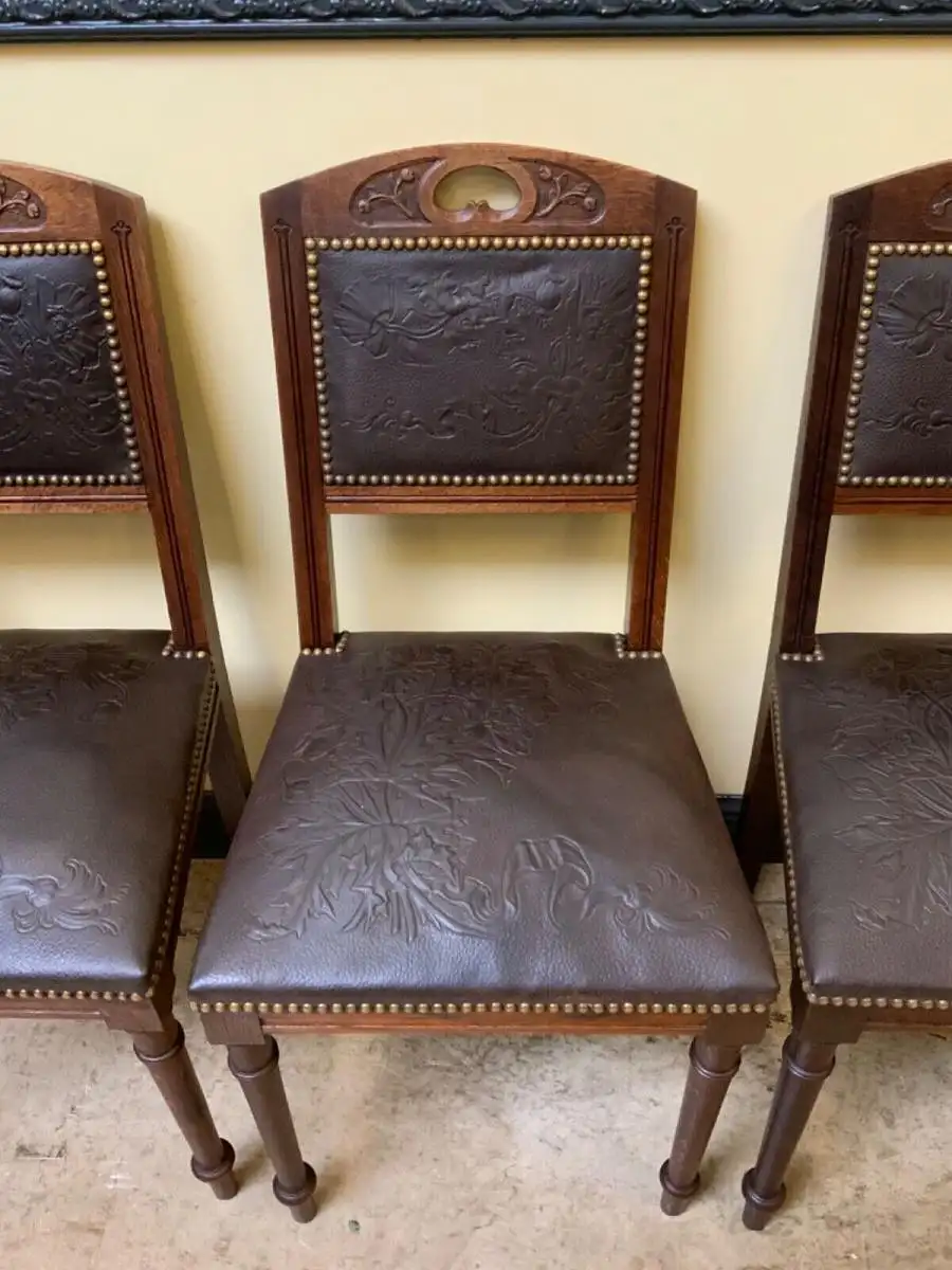 6 antike Jugendstil Stühle mit floralem Prägeleder - Lieferung möglich! 11