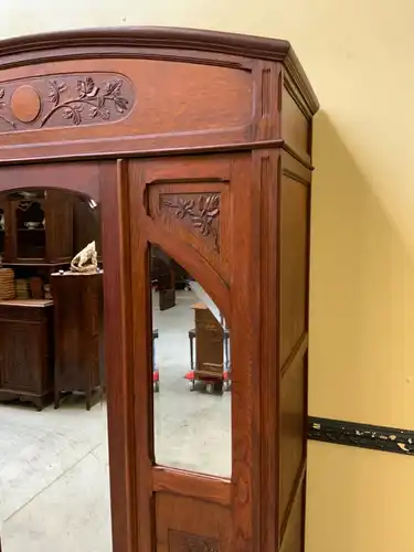 Antiker Jugendstil Kleiderschrank - Traumhaft  - Lieferung möglich!