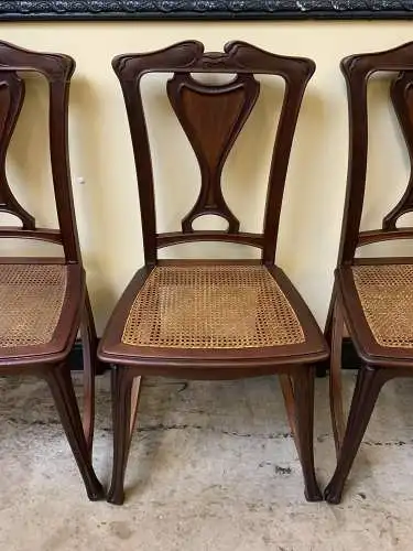 6 antike Nußbaum Jugendstil Stühle, Art Nouveau  - Lieferung möglich!
