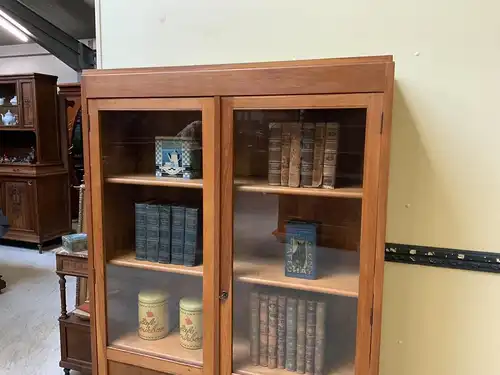 Antiker Art Deco Bücherschrank, Vitrine, Traumhaft - Lieferung möglich!