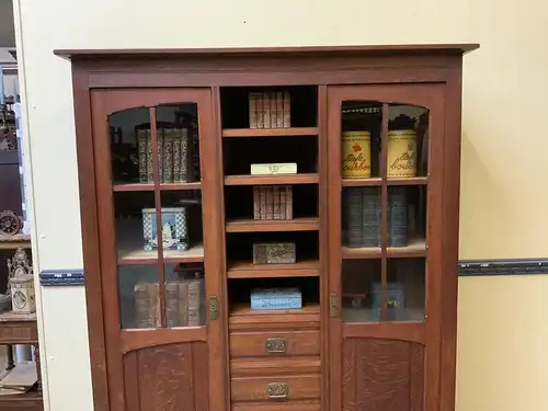 Antiker Jugendstil Bücherschrank, Vitrine, Traumhaft - Lieferung möglich!