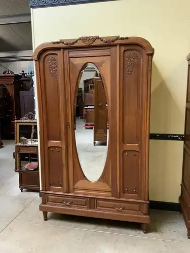 Antiker Jugendstil Kleiderschrank und Wäscheschrank - Lieferung möglich!