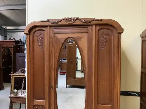 Antiker Jugendstil Kleiderschrank und Wäscheschrank - Lieferung möglich!