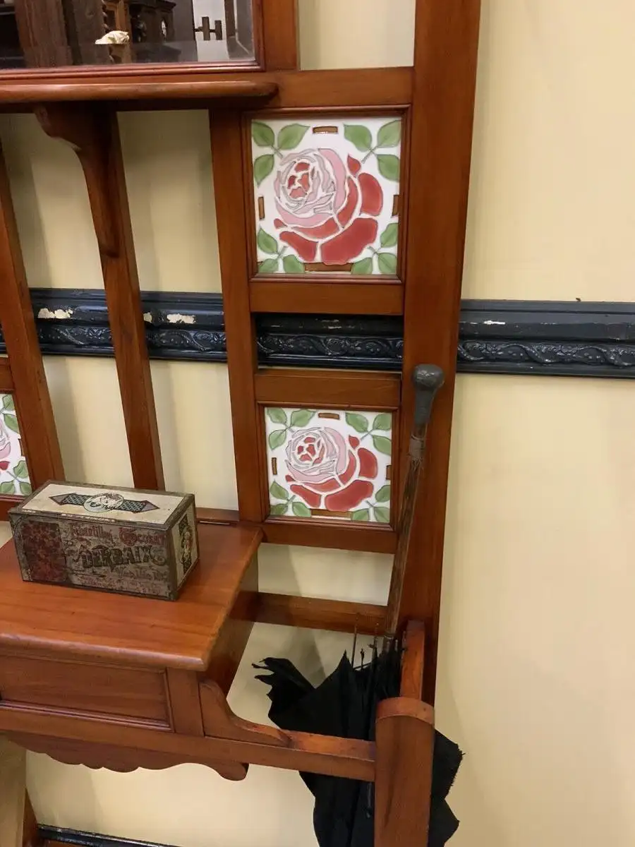 Antike Jugendstil Garderobe mit Jugendstil Fliesen, - Lieferung möglich! 17