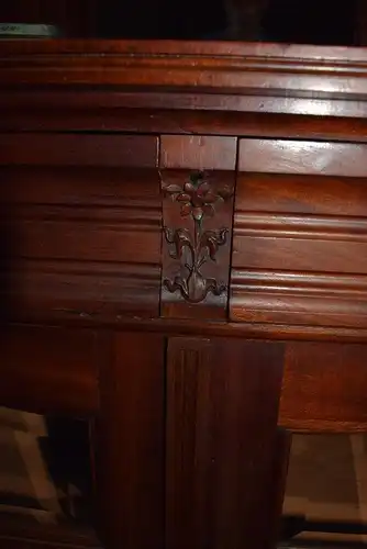 Antikes Jugendstil Nußbaum Buffet, Art Nouveau, Traumhaft - Lieferung möglich!