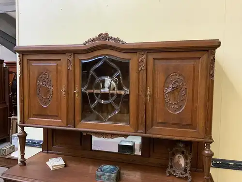 Antikes traumhaft schönes breites Jugendstil Buffet, - Lieferung möglich!