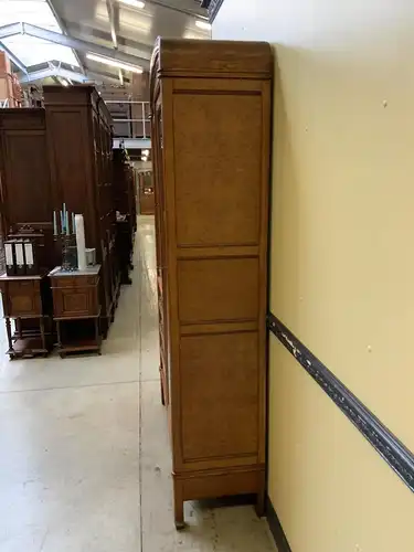 Antiker Jugendstil Geschirrschrank, Wäscheschrank, - Lieferung möglich!