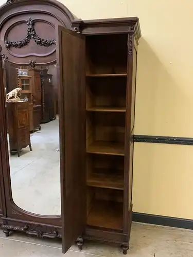 Antiker Jugendstil Kleiderschrank, Louis XVI - Sensationell - Lieferung möglich!