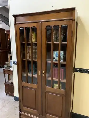 Antiker Jugendstil Bücherschrank, Vitrine, Traumhaft  - Lieferung möglich!