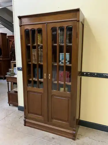 Antiker Jugendstil Bücherschrank, Vitrine, Traumhaft  - Lieferung möglich!