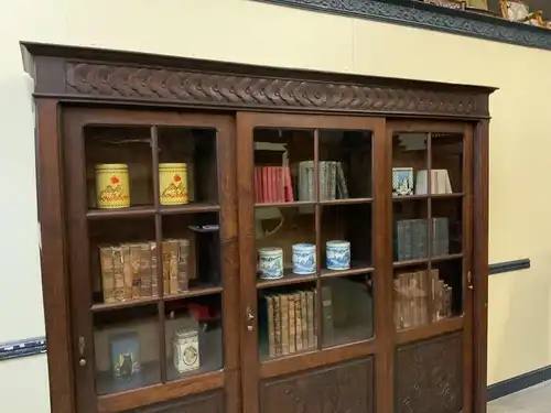 Antiker sensationeller Jugendstil Bücherschrank, Vitrine - Lieferung möglich!